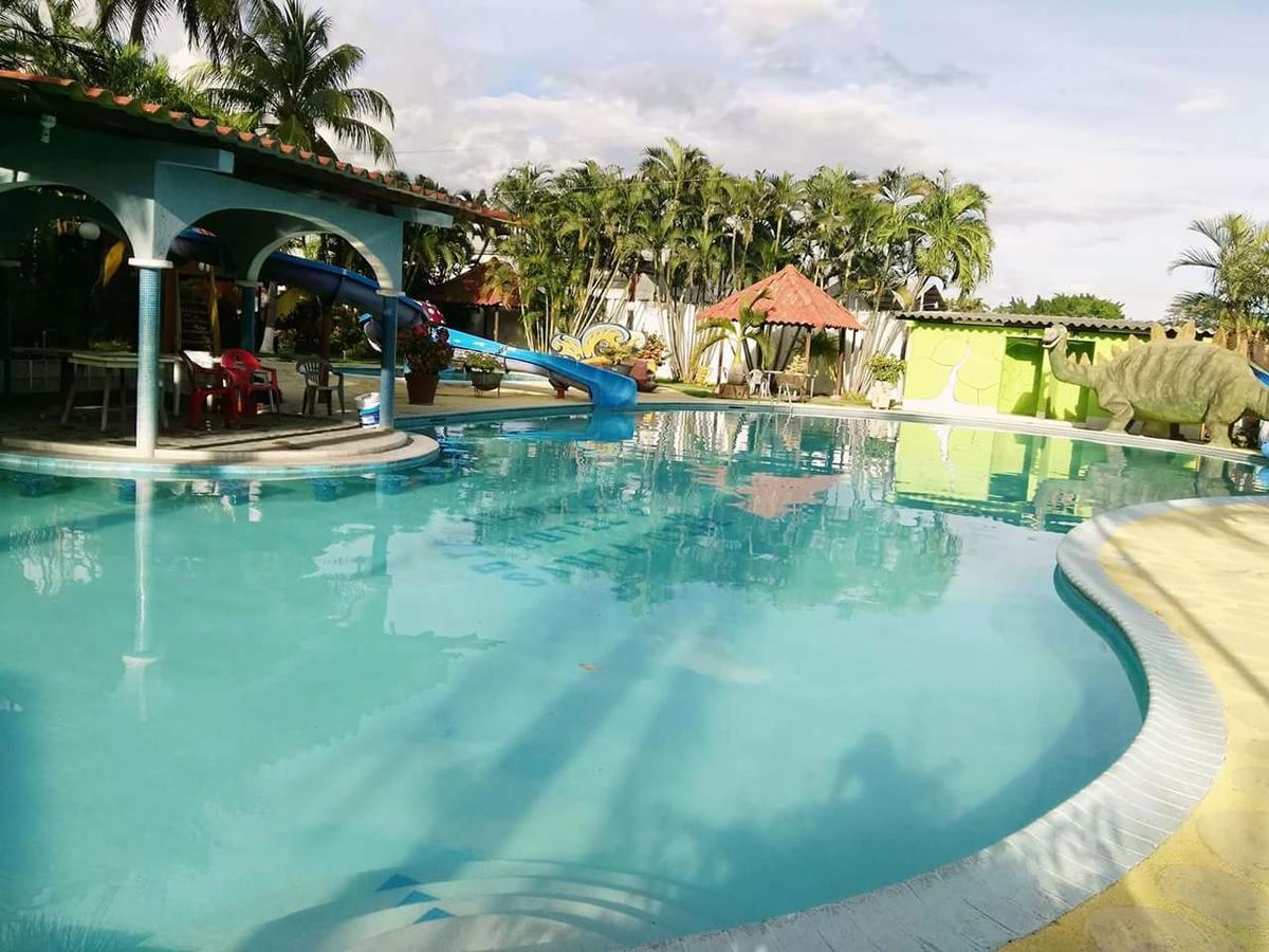 Hotel Santa Cruz Zapaca Eksteriør bilde