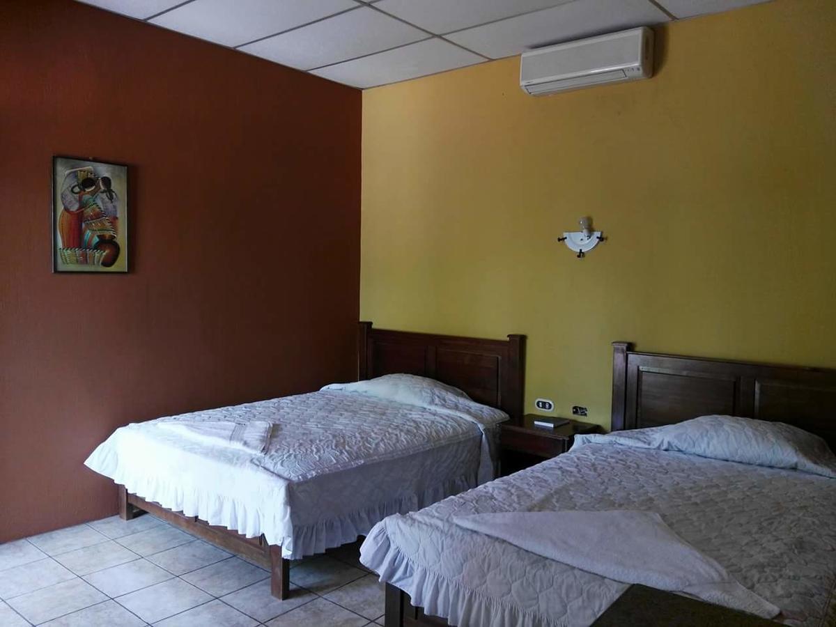 Hotel Santa Cruz Zapaca Eksteriør bilde